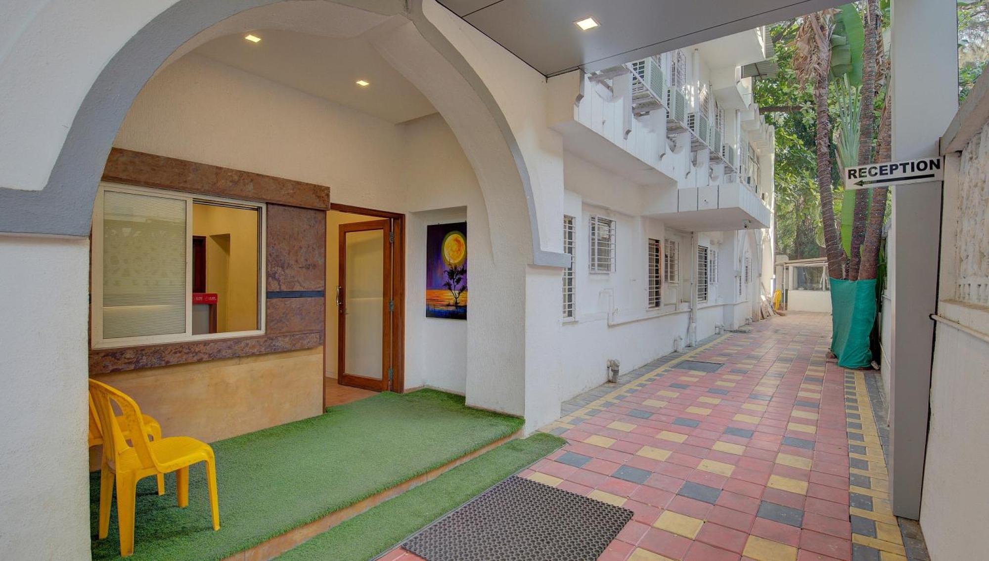 Collection O Sunshine Near Inox Hotel Pune Exterior photo