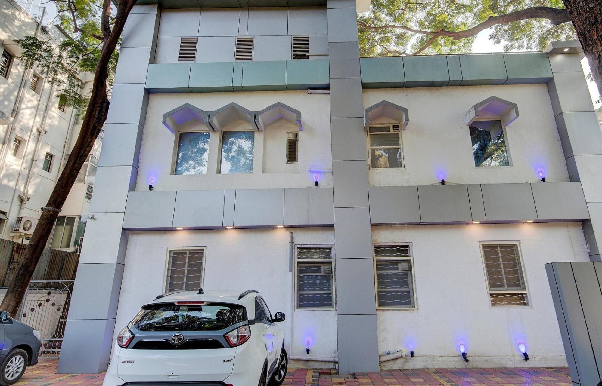Collection O Sunshine Near Inox Hotel Pune Exterior photo