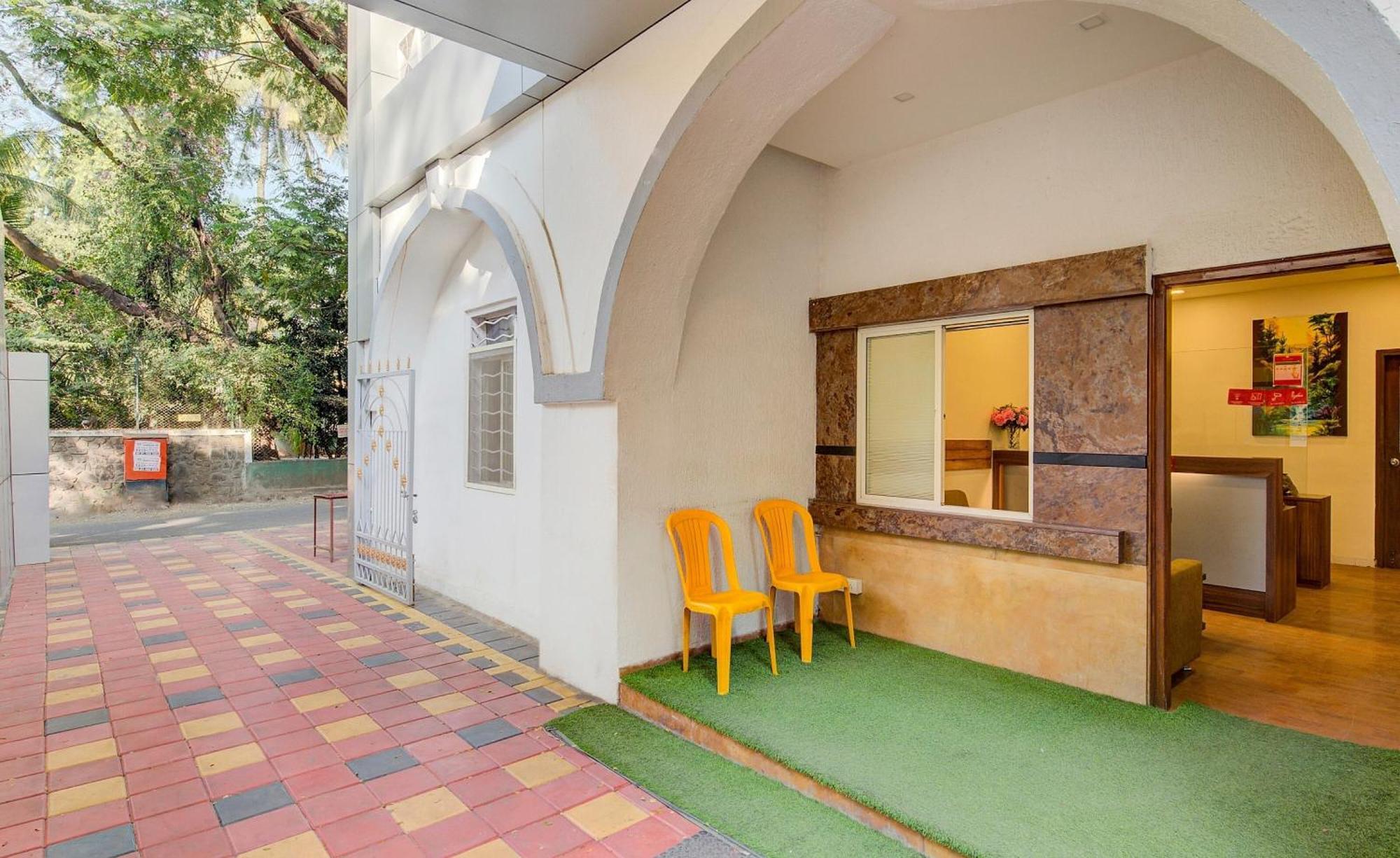 Collection O Sunshine Near Inox Hotel Pune Exterior photo
