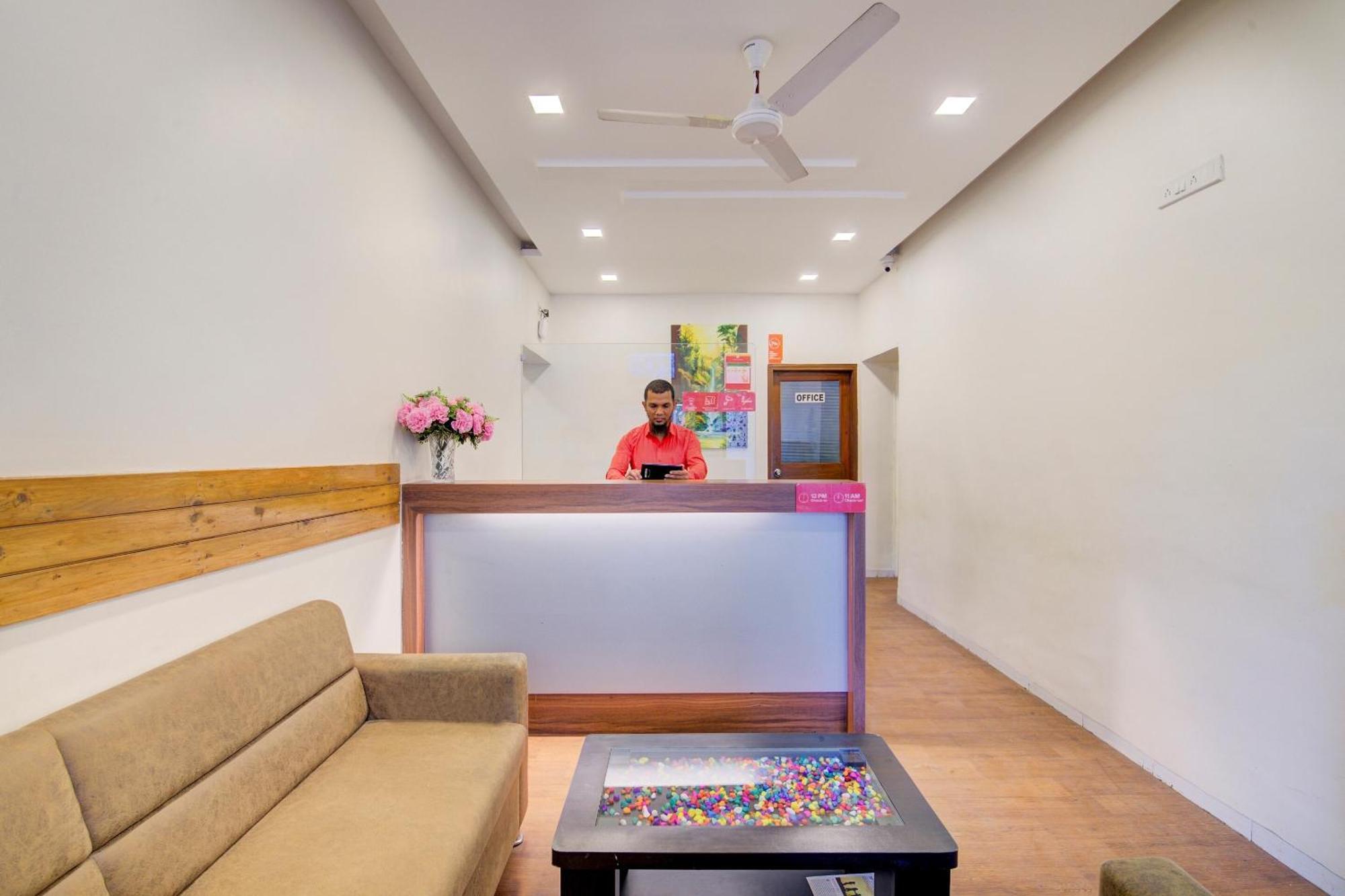 Collection O Sunshine Near Inox Hotel Pune Exterior photo