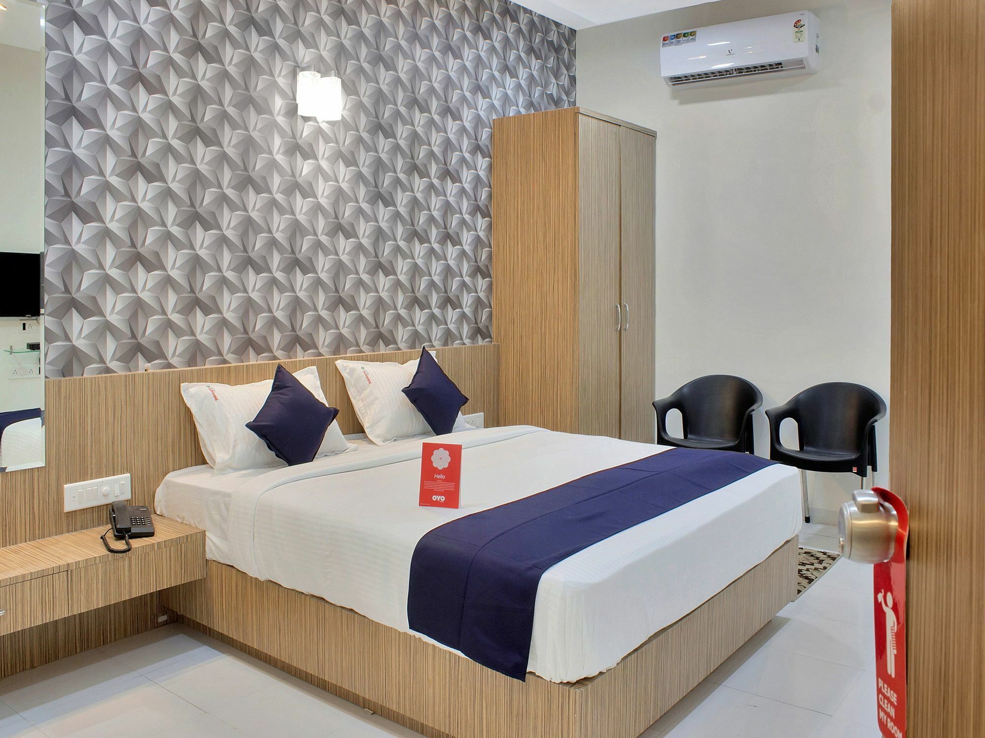 Collection O Sunshine Near Inox Hotel Pune Exterior photo